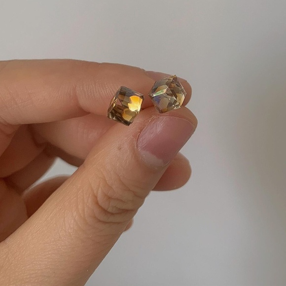 Jewelry - Sterling Silver 925 Amber Brown Glass Crystal Stud Earrings